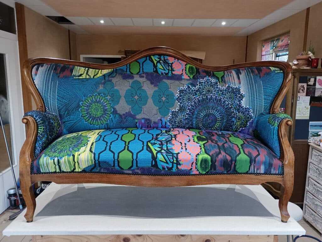 Canape Louis Philippe min scaled