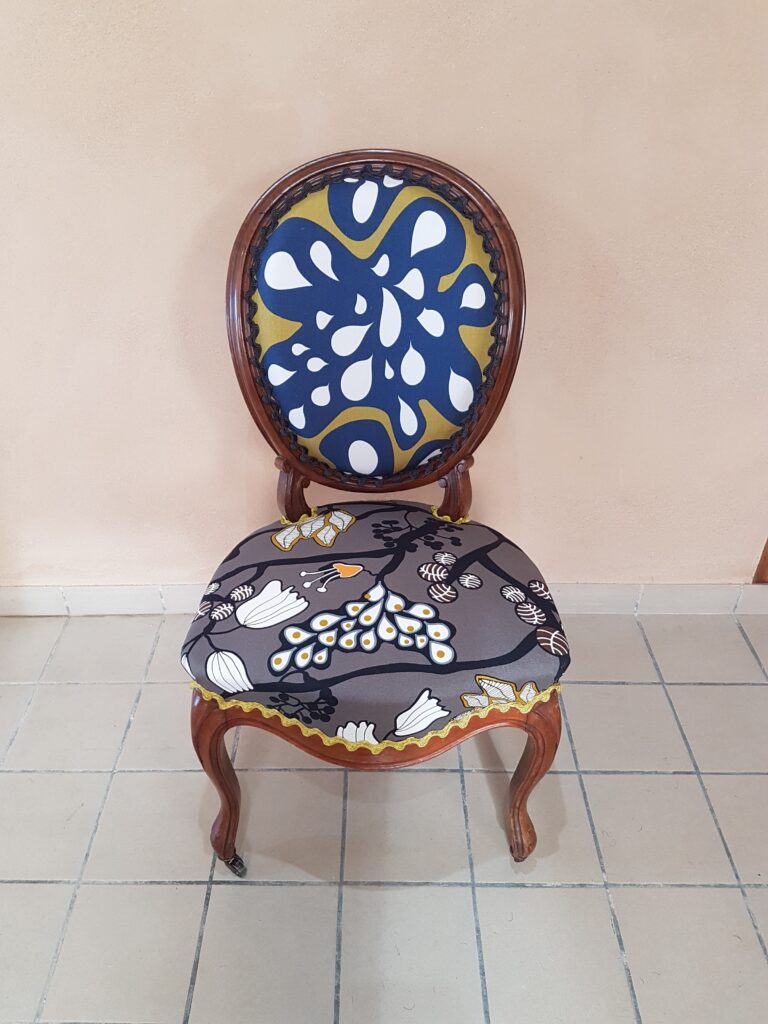 Chaise Second Empire inspiration Louis XV min scaled