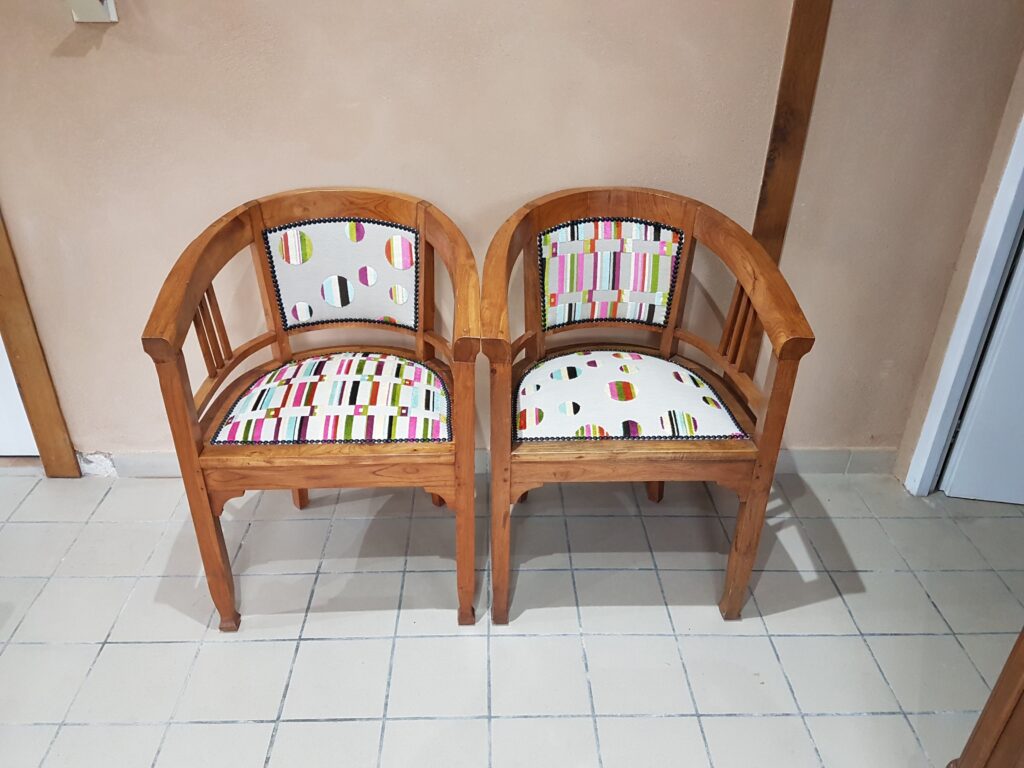 Fauteuils Asiatique min scaled