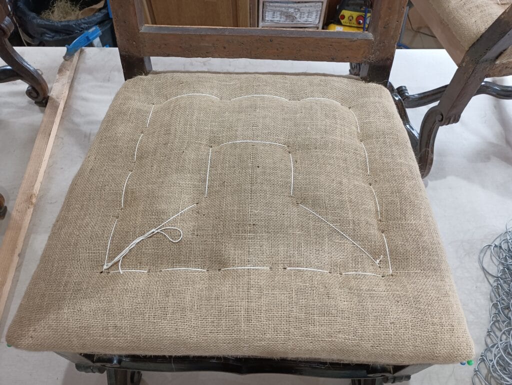 lemballage et le point de fond scaled lemballage et le point de fond scaled